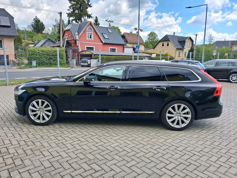 Volvo V90 (2017) 2,0 D5 173kw SERVISKA TOP STAV - fotka 4 z 51