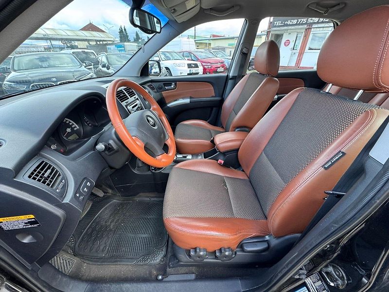 Kia Sportage (2004) 2,7i V6 129 KW AUTOMAT 4X4 - fotka 17 z 45