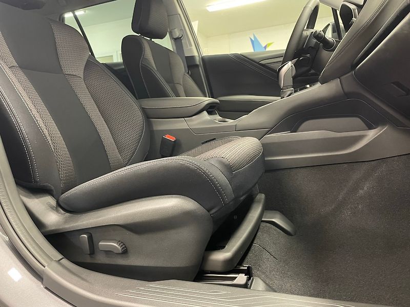 Subaru Outback (2025) 2.5 ACTIVE 2025 | Záruka - fotka 17 z 44