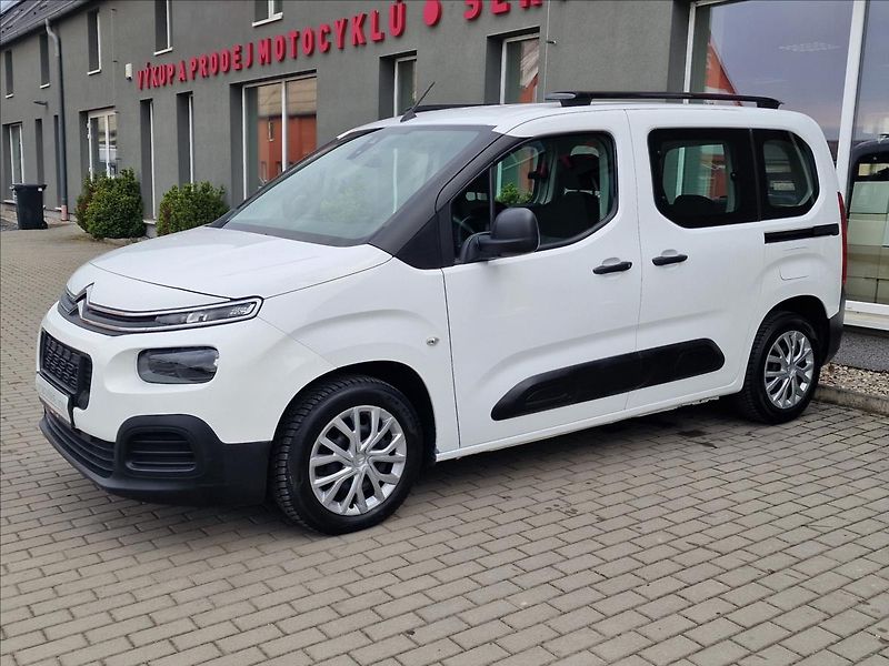 Citroën Berlingo 1.2i 81kW S&S Live Multispace - fotka 6 z 48