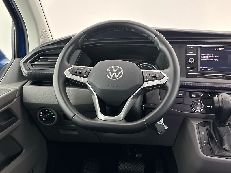 Volkswagen Caravelle Long DSG - fotka 18 z 26