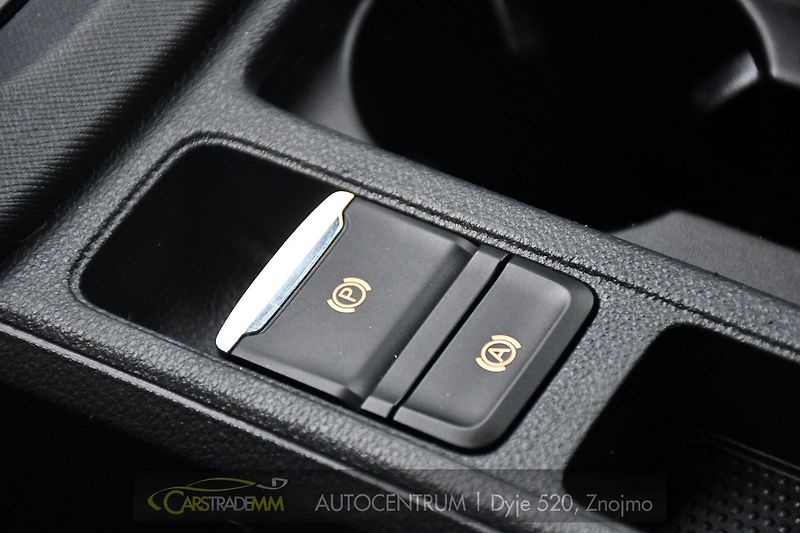 Škoda Octavia 2,0 TDI 110kW - fotka 35 z 50