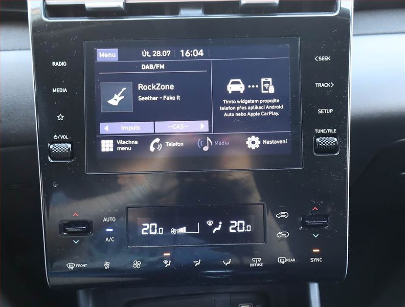 Hyundai Tucson (2021) 1.6 T-GDI - fotka 12 z 19
