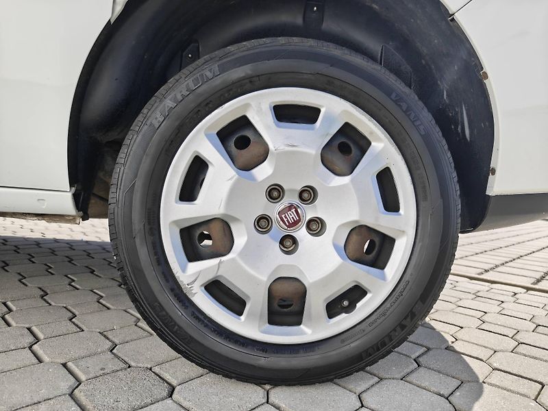 Fiat Dobló SX 1,6MTJ - fotka 18 z 20