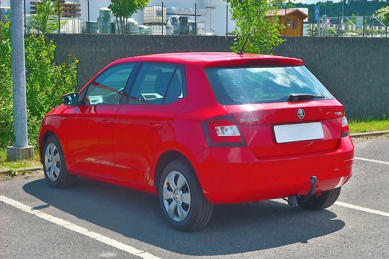 Škoda Fabia (2015) 1.2 TSI, Serv.kniha, Tempomat - fotka 4 z 14