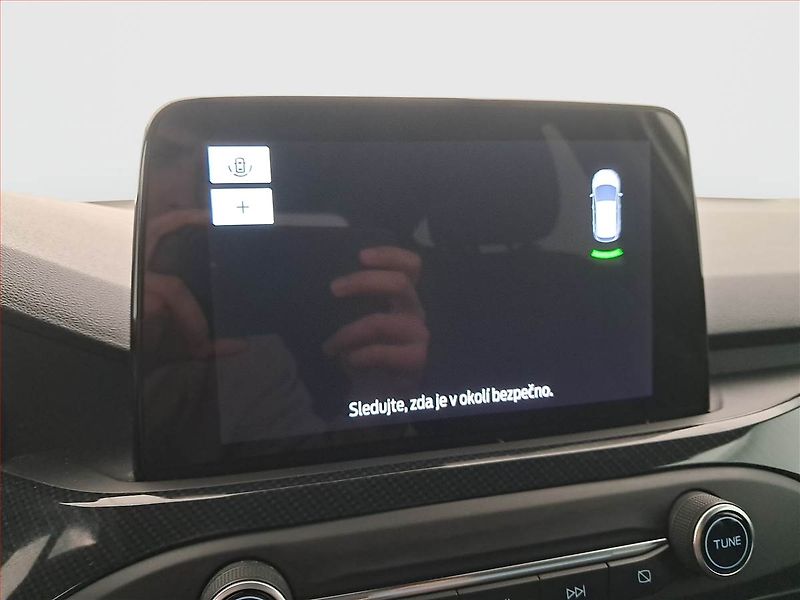 Ford Focus (2020) ST-Line 2.0 EcoBlue, Navi - fotka 19 z 21