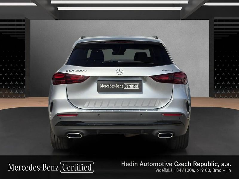 Mercedes-Benz GLA (2024) 200 d 4M - fotka 4 z 29