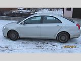 ZKUŠENOSTI UŽIVATELE: Toyota Avensis T25