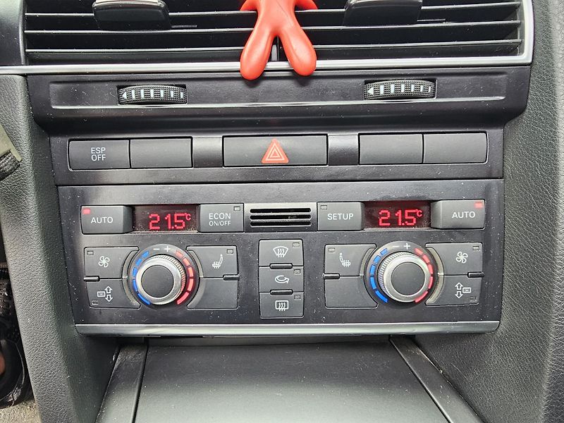 Audi A6 Allroad (2008) 3.0TDI, MĚCHY  - fotka 17 z 21