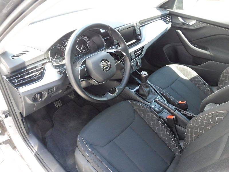 Škoda Scala (2022) Ambition 1,0 TSI 81kW - fotka 6 z 26