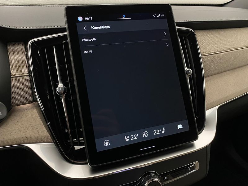 Volvo XC90 (2025) B5 AWD AUT BRIGHT PLUS  - fotka 65 z 75