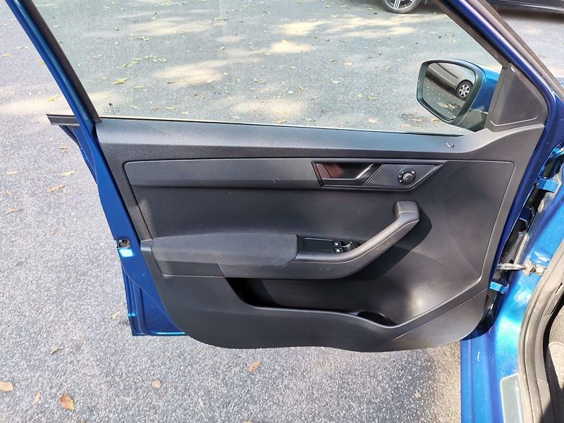 Škoda Fabia (2018) 1.0TSi 70kw Klima ČR - fotka 9 z 25
