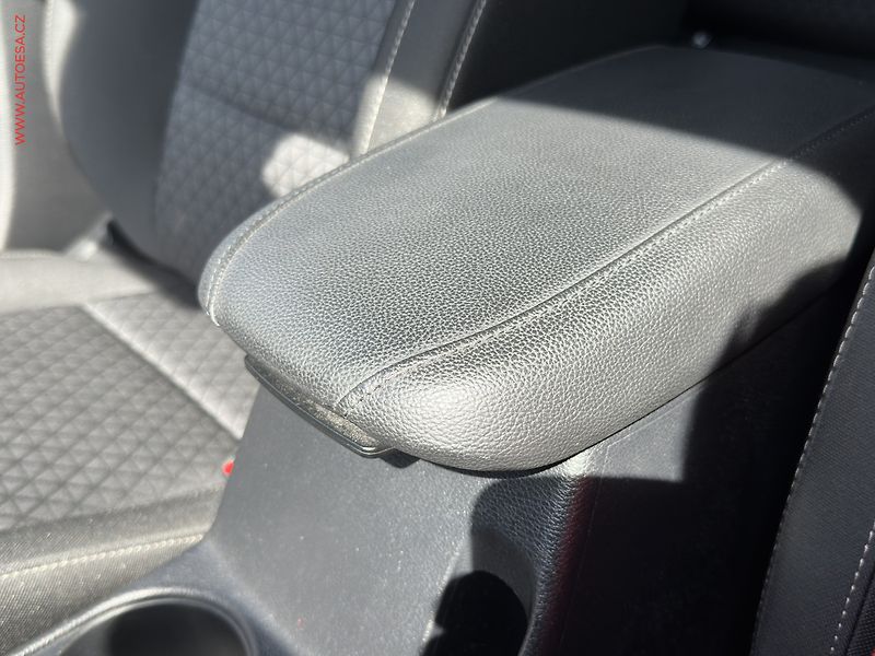 Kia Ceed (2020) 1.4T-GDi, ČR, servis.kniha - fotka 19 z 19