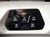 Volkswagen Multivan 2,0 TDI DSG Long Style 7-Míst - náhled 20