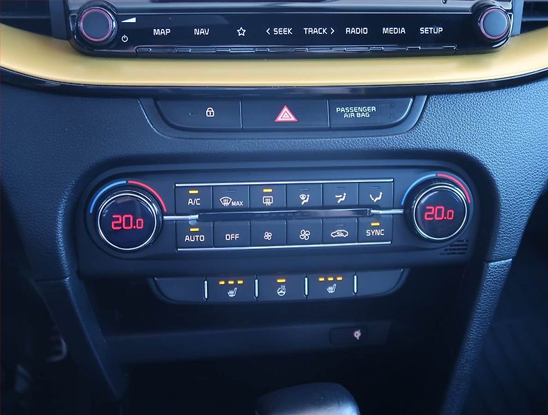 Kia XCeed (2019) TOP 1.4 T-GDI, Automat - fotka 18 z 26
