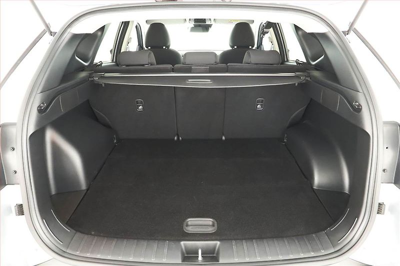 Hyundai Tucson (2022) 1.6 T-GDI - fotka 10 z 21