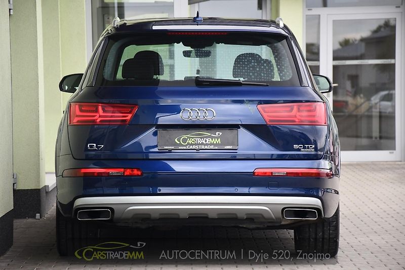 Audi Q7 3.0TDi S-LINE TAŽNÉ REZERVACE - fotka 4 z 55