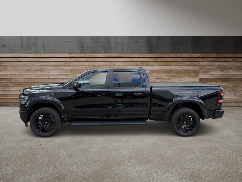 Dodge RAM (2022) +HEMI+BLACK EDITION+AIR LIFT+ - fotka 6 z 21