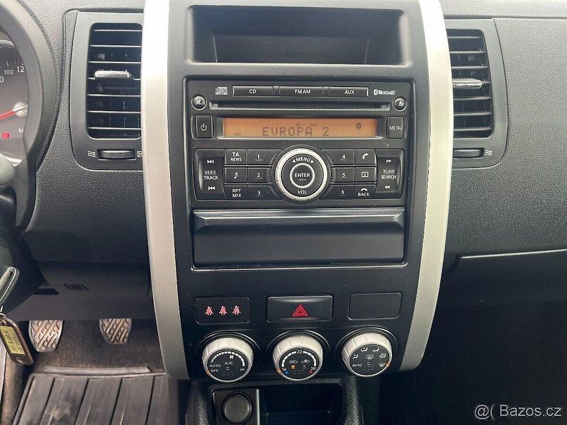 Nissan X-Trail (2009) - fotka 13 z 15