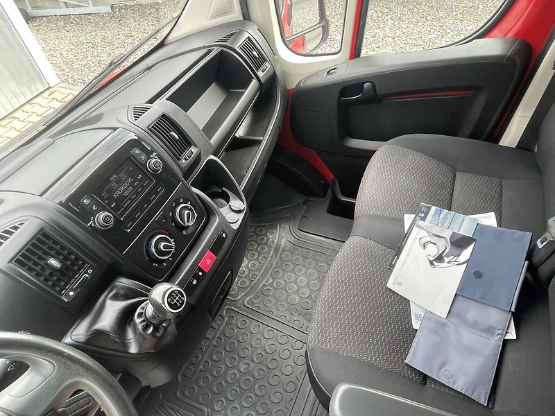 Peugeot Boxer 2.2HDi 120PS CZ DPH REZERVACE! - fotka 138 z 139