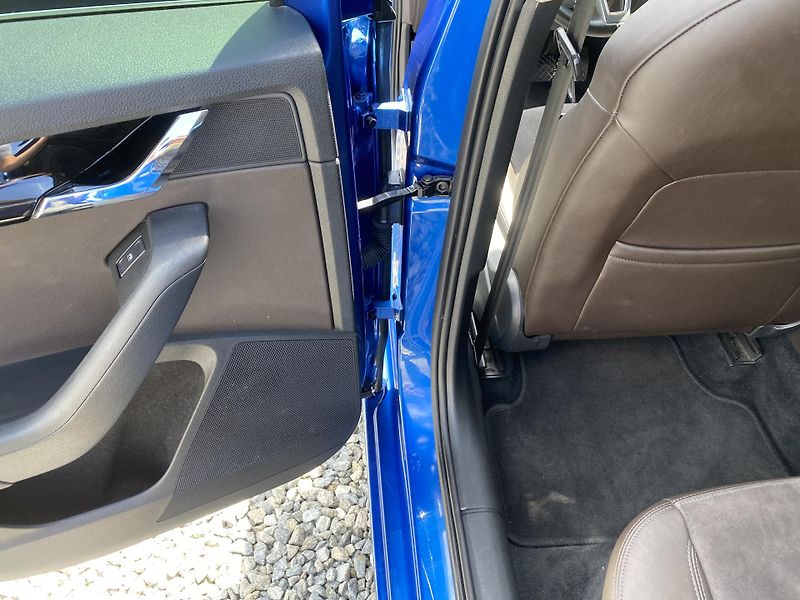 Škoda Octavia 2.0TDi L+K CZ WEBASTO 4x4 - fotka 101 z 165