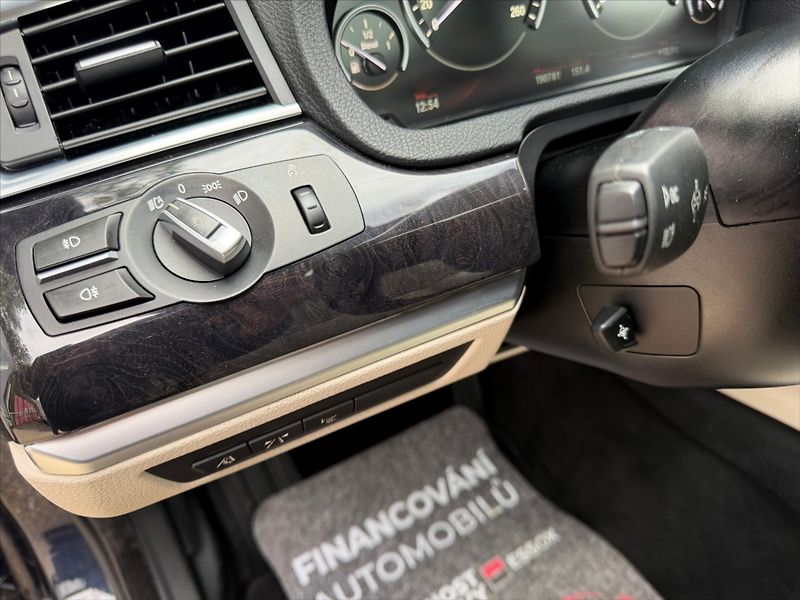 BMW Řada 5 3,0 D 220kW GT-x DRIVE-SERVIS! - fotka 16 z 39