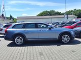 Volvo V90 D4 2.0/140kW Cross Country Mom - náhled 3