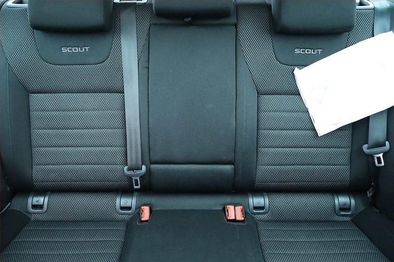 Škoda Octavia (2015) Scout 2.0 TDI, 4X4, Automat - fotka 10 z 20