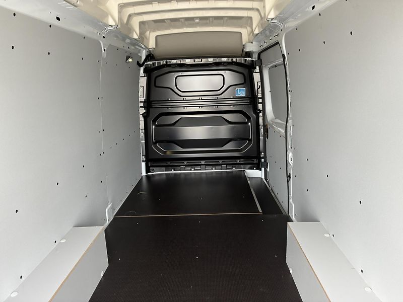 Renault Master (2026) - fotka 8 z 21