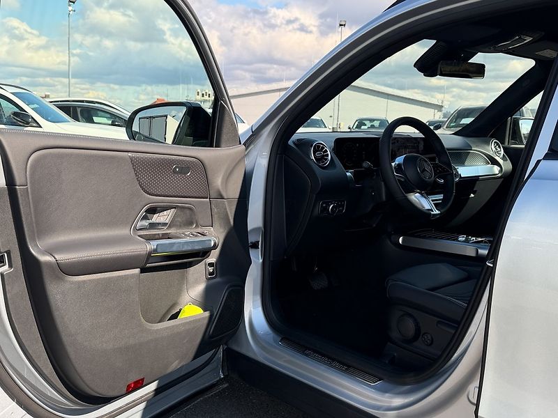 Mercedes-Benz GLB 200 d 4MATIC Progressive E - fotka 21 z 32
