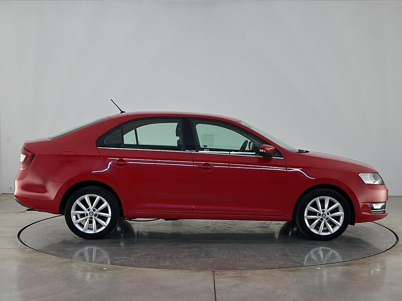 Škoda Rapid Style - fotka 16 z 28