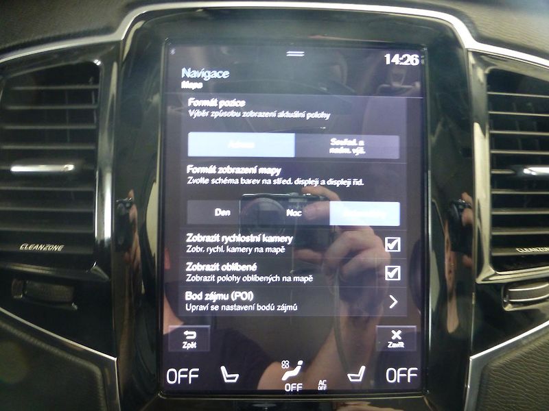 Volvo XC90 (2015) 5D-165KW*TAŽNÉ*KAMERA*7MÍST - fotka 36 z 38