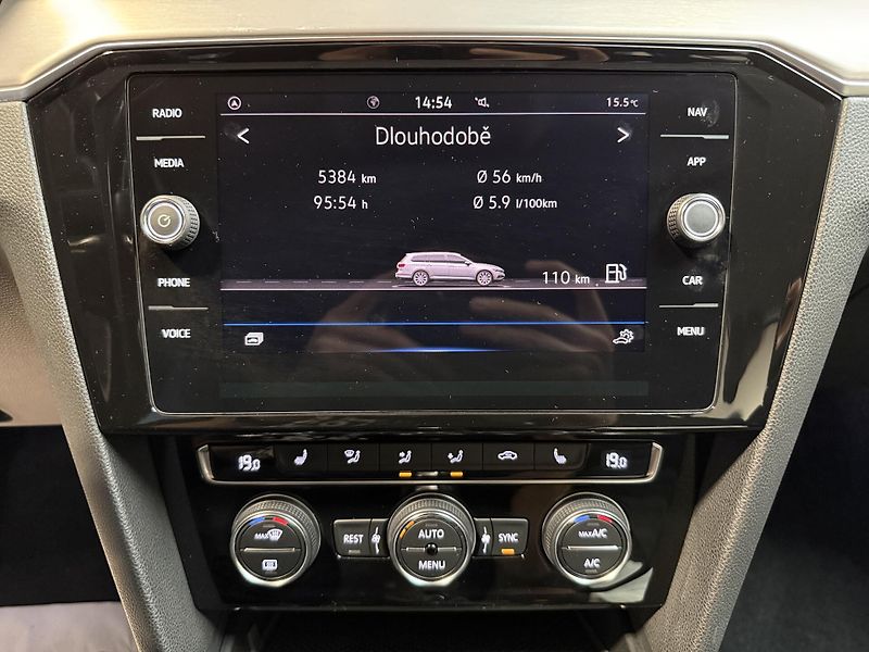Volkswagen Passat 2.0 TDI 147kW BMT DSG Elegance - fotka 7 z 12