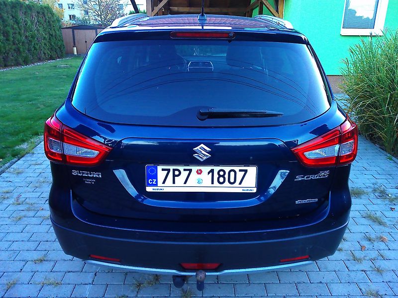 Suzuki S-Cross 1.4 Booster Jet 4x4 - fotka 4 z 23