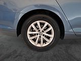 Volkswagen Passat (2015) 2.0 TDI, Navi, Tempomat - náhled 14