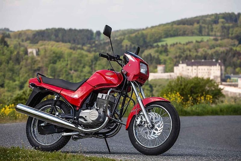 Jawa 350 Retro.