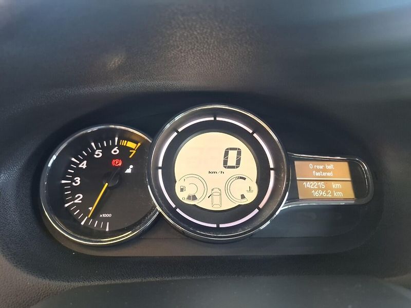 Renault Mégane 1.6 16V 81KW 2012 - fotka 12 z 12