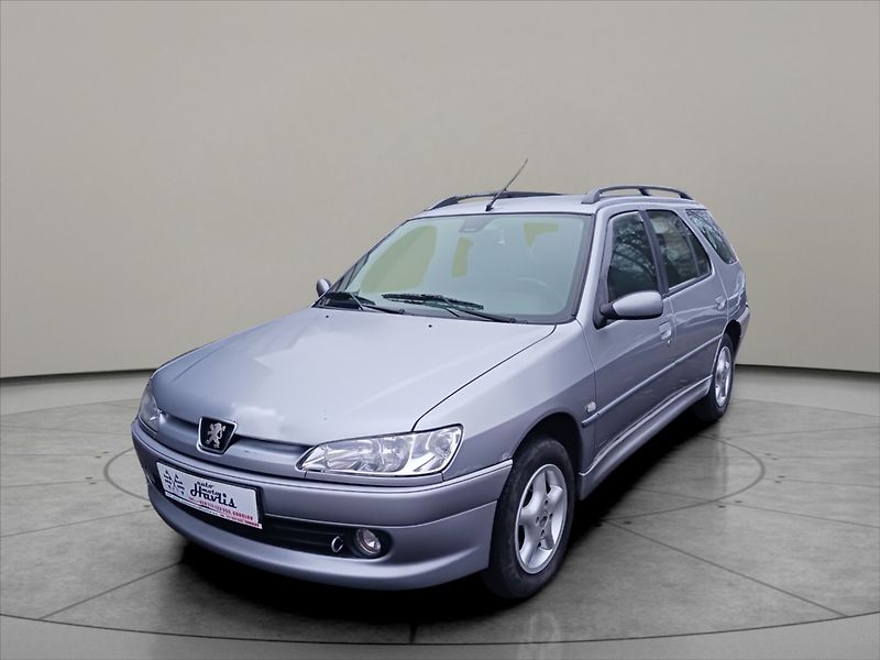 Peugeot 306 1,6 BREAK KOMBI - fotka 2 z 13