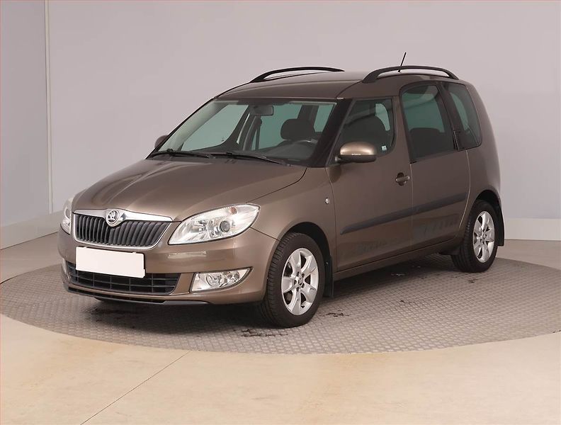 Škoda Roomster (2015) Comfort 1.4 16V, LPG, ČR,1.maj - fotka 2 z 18