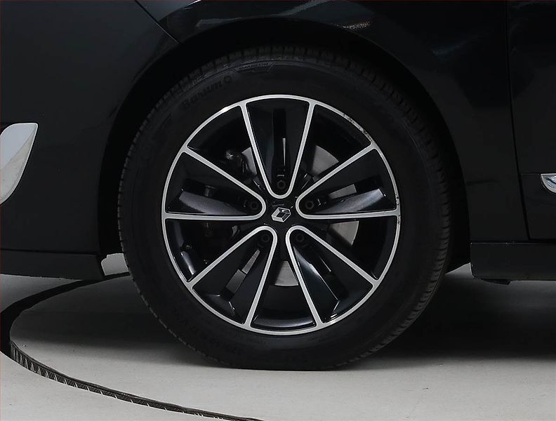 Renault Grand Scénic (2013) 1.6 dCi, Navi, Tempomat - fotka 14 z 20