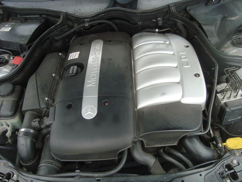 Mercedes-Benz Třídy C (2002) 270CDI - fotka 15 z 15
