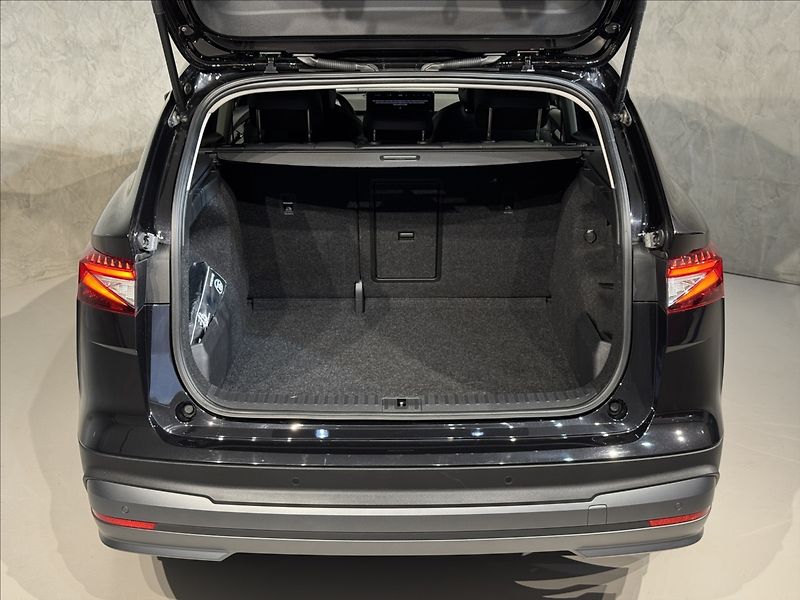 Škoda Enyaq 80 LED Matrix Assist Kamera - fotka 12 z 48