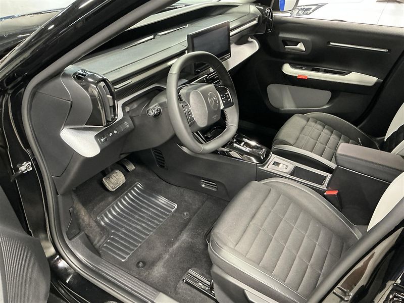 Citroën ë-C3 Aircross 44kWh Plus Carplay Kamera - fotka 8 z 15