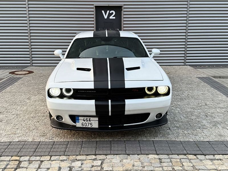 Dodge Challenger (2017) - fotka 4 z 46