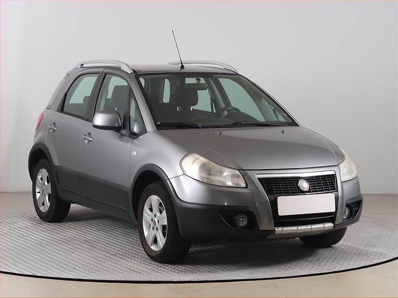 Fiat Sedici (2008) 1.6, nová STK, jezdí skvěle - fotka 1 z 14