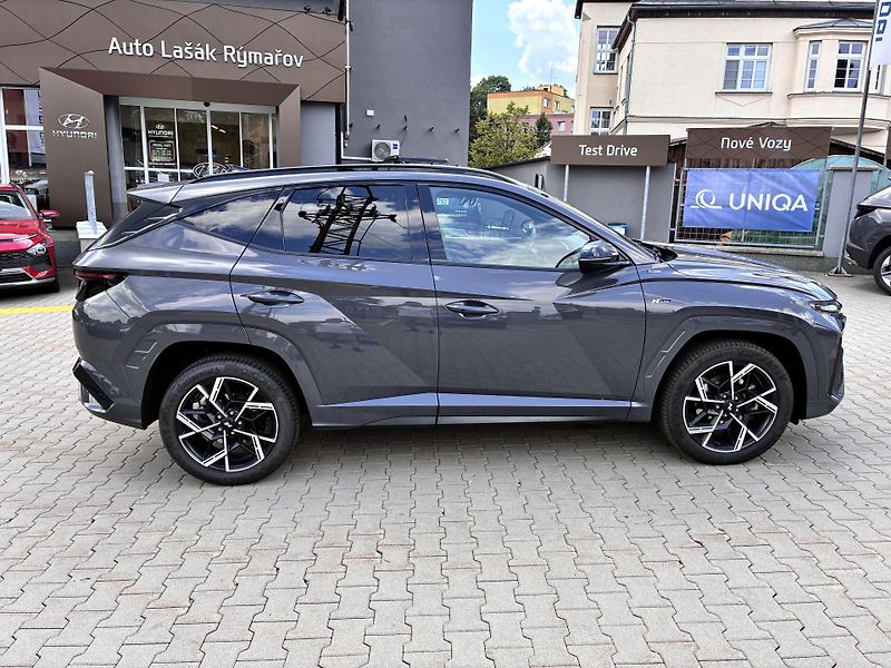 Hyundai Tucson 1.6T-GDi 118kW DCT N LINE DPH - fotka 8 z 33