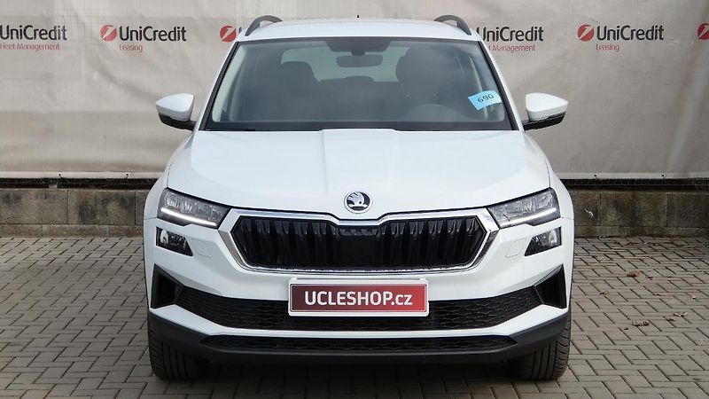 Škoda Karoq 1,5 TSI DSG Style - fotka 2 z 22