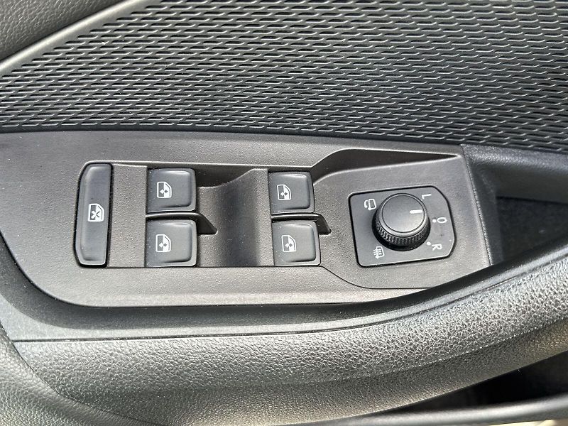 Škoda Octavia (2023) 2.0 TDI DSG Sportline - fotka 11 z 36