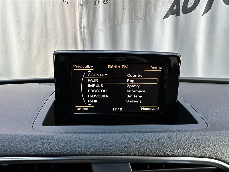 Audi Q3 2,0 TFSI quattro 125kW - fotka 24 z 34