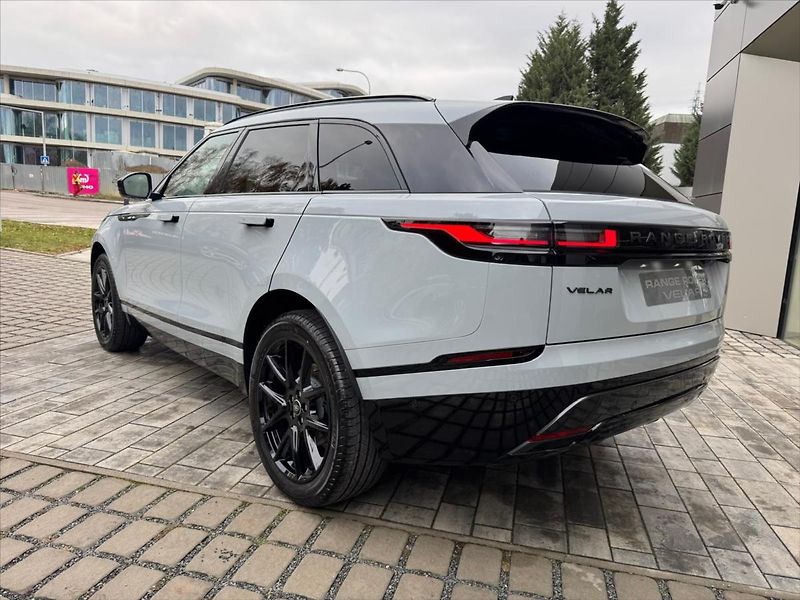 Land Rover Range Rover Velar 2,0 D200 DYNAMIC SE AWD - fotka 4 z 33
